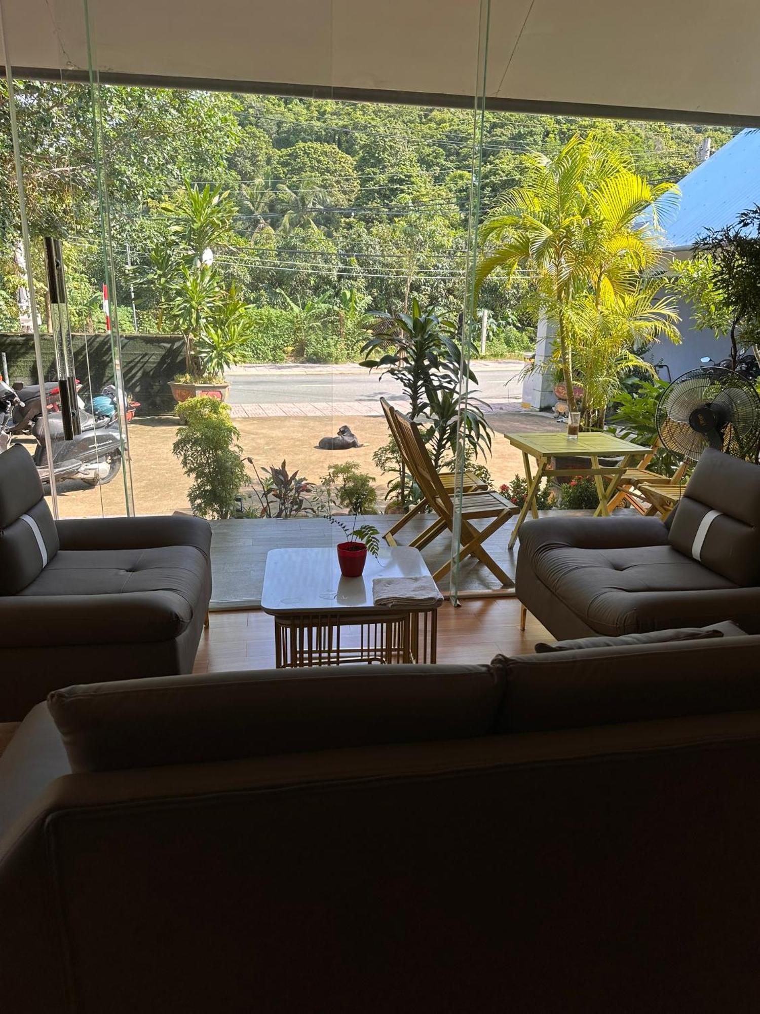 Bungalow Hotel Chi Khu Co Ong 외부 사진
