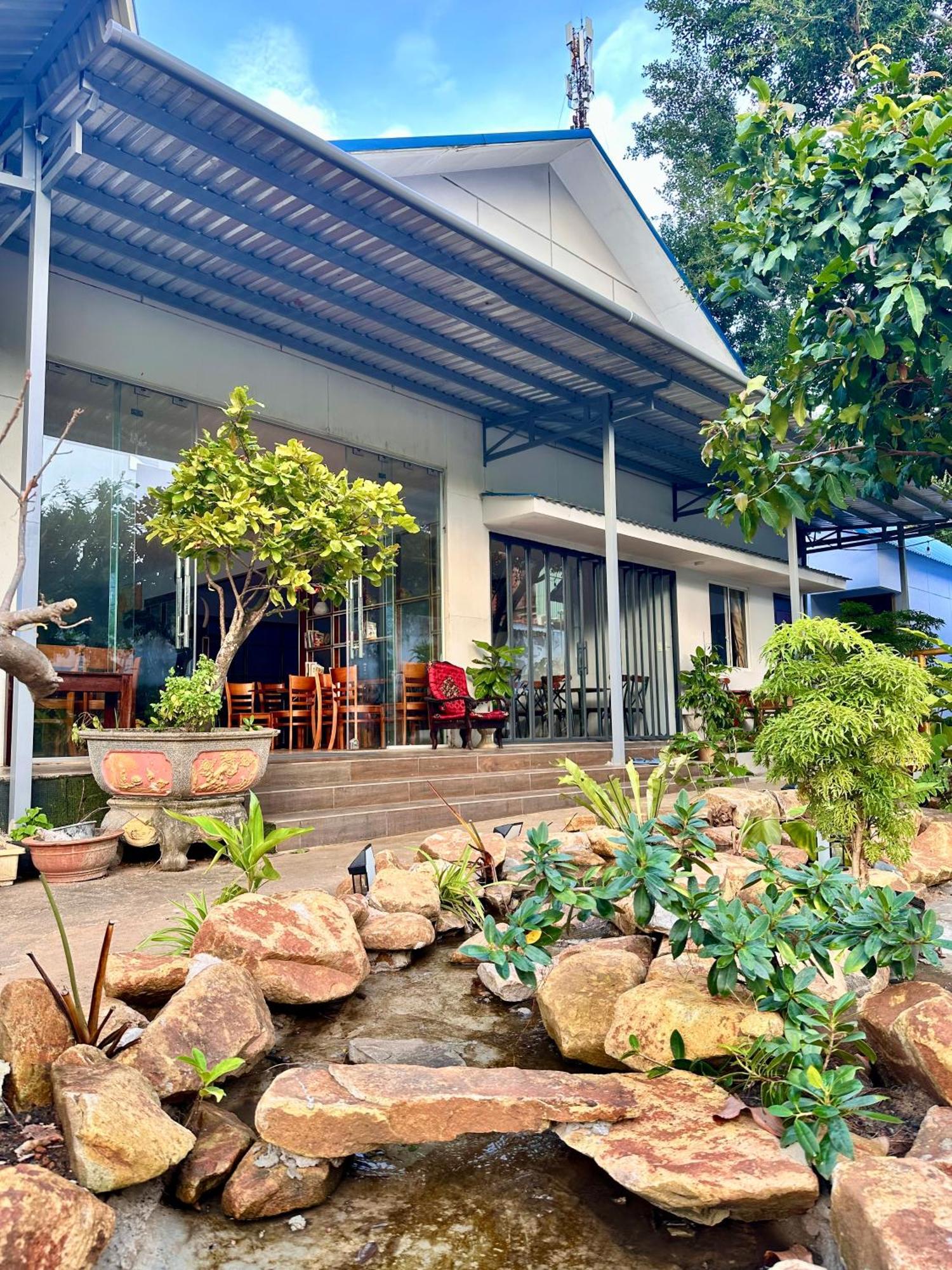 Bungalow Hotel Chi Khu Co Ong 외부 사진