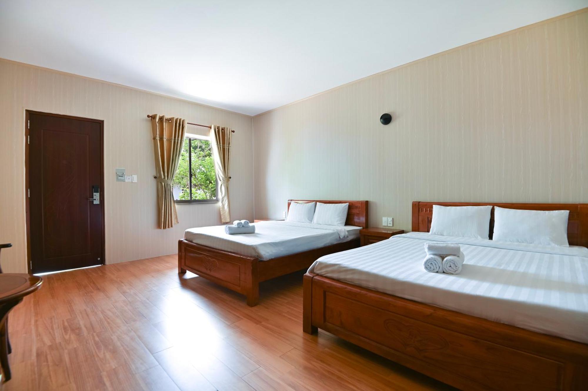 Bungalow Hotel Chi Khu Co Ong 외부 사진