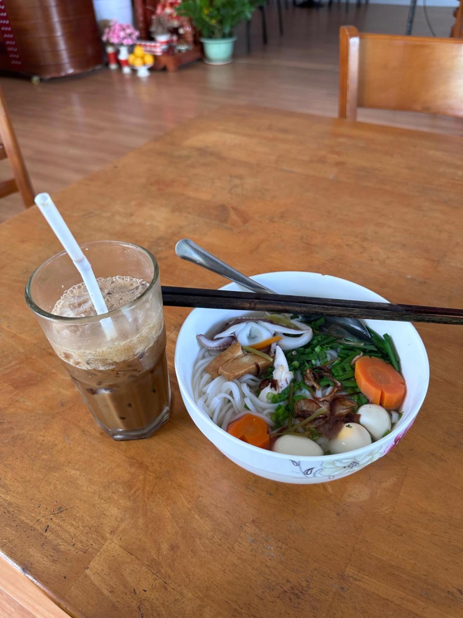 Bungalow Hotel Chi Khu Co Ong 외부 사진