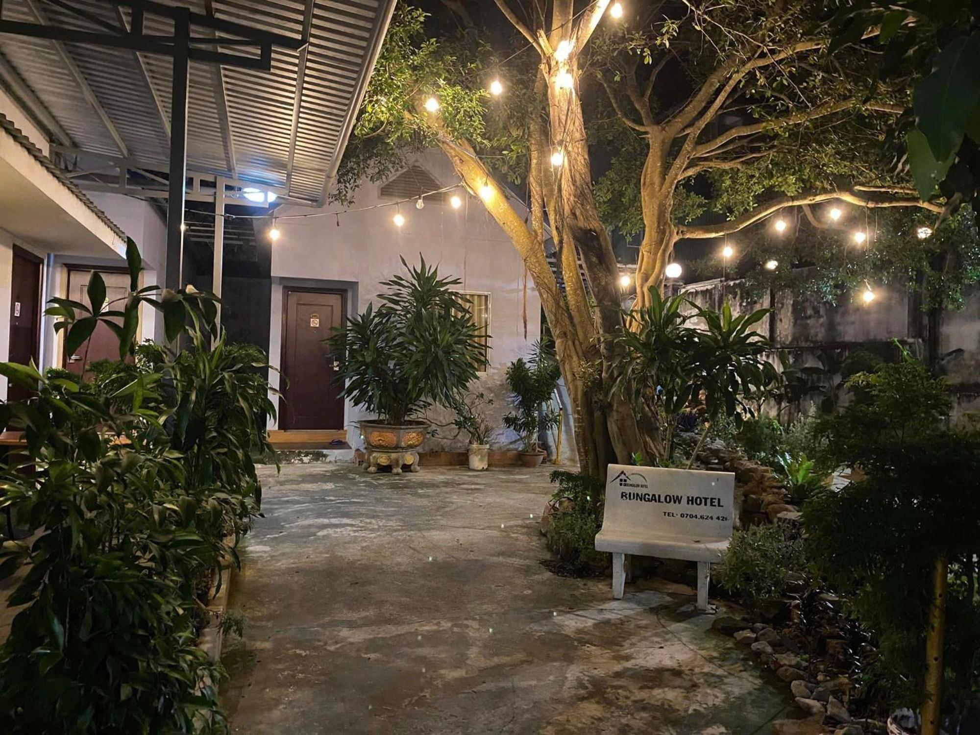 Bungalow Hotel Chi Khu Co Ong 외부 사진