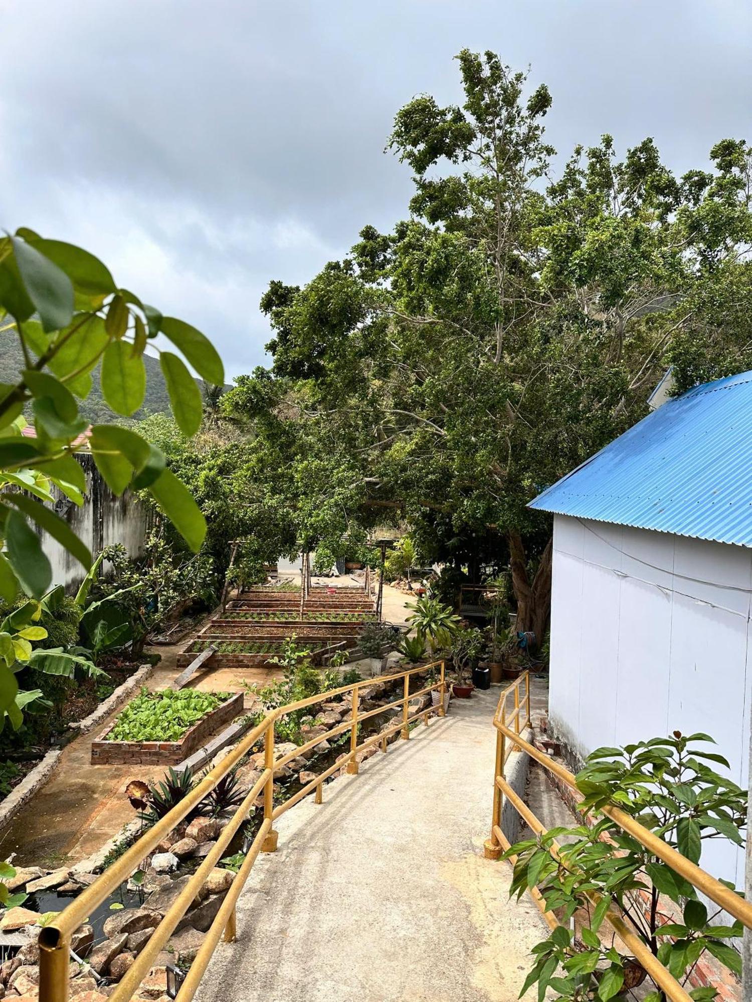 Bungalow Hotel Chi Khu Co Ong 외부 사진